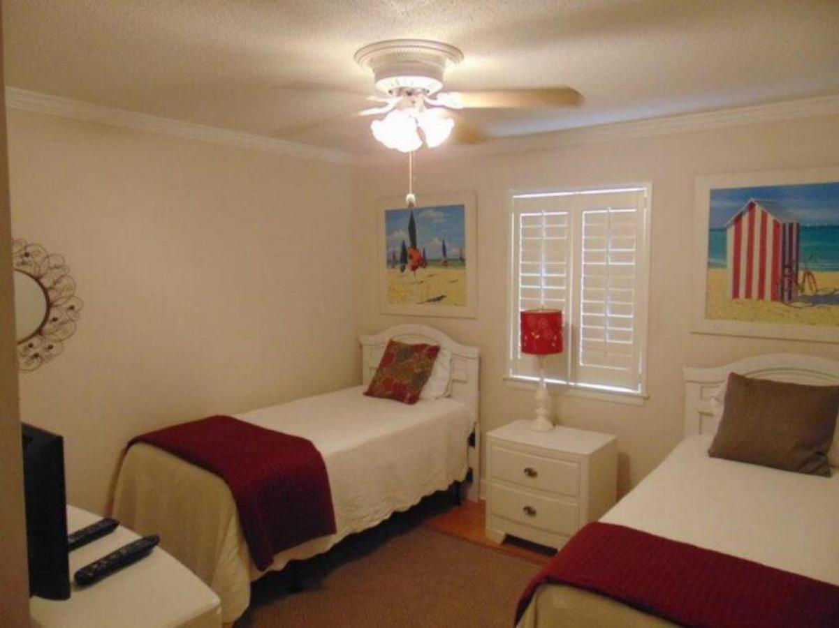 W2 Ocean Walk Resort Upstairs 2 Bed King And Two Twins Next To Back Pool St. Simons Island Экстерьер фото